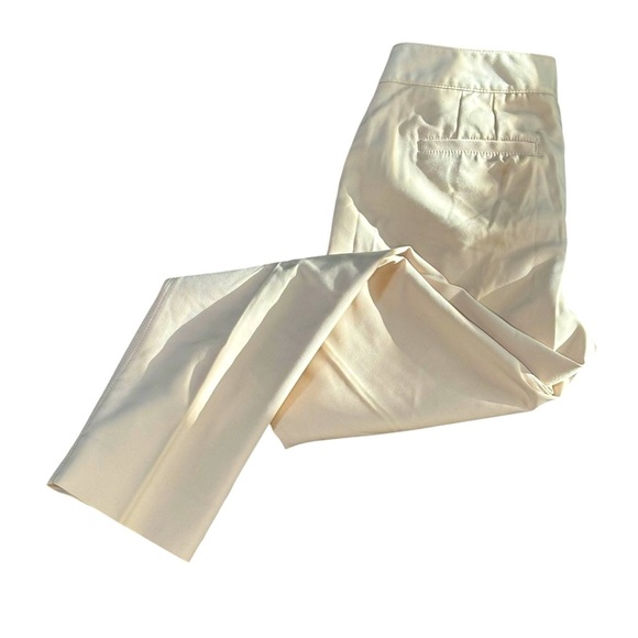 White House Black Market Pants - 🤍 White House Black Market Beige Slim Ankle Pants – Size 6R